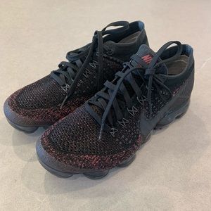 Nike Vapormax sneakers, Womens Sz 7.5 EUC